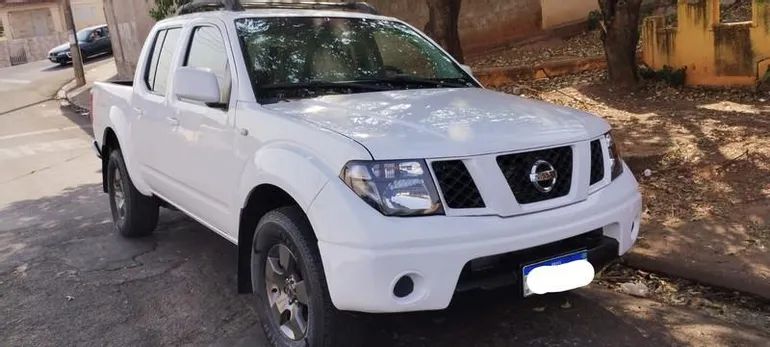 NISSAN FRONTIER XE 2.5 X2, ANO 2011/2012